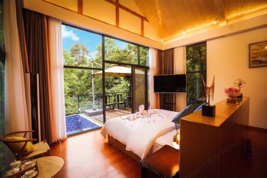 都江堰花海裸心谷民宿预订价格,联系电话位置地址【携程酒店】