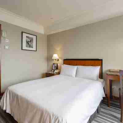 National Hotel Taichung Rooms