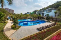 Julong Hot Spring Park Hotel - Rooftop Pools