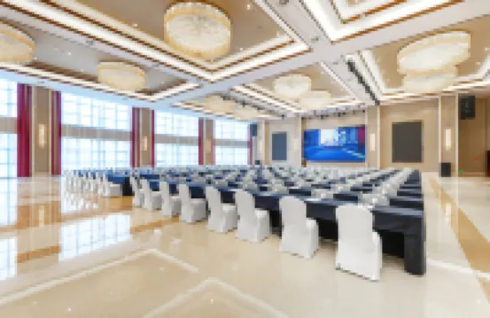 昆明宜良華美達溫泉酒店