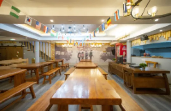 城辺棲居（慕田峪長城）