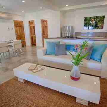 Salaya Beach Houses Rooms