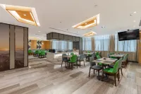 Oriental Hotel (Haiji Star Plaza Store, Frog Port Vocational Education Park)