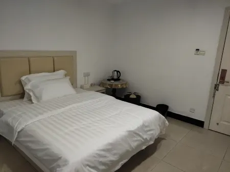 Yangjiang Kunlun Inn