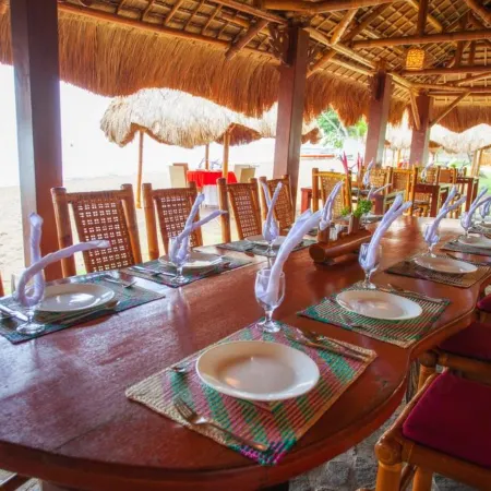 Pura Vida Beach & Dive Resort