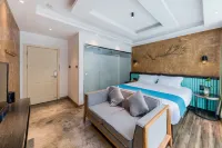 Yacuo Bieyuan Hostel Отели рядом с достопримечательностью «Цзэн Цзян»