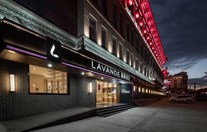 Lifeng Hotel (Pingliang Sports Park Baota Square Branch)
