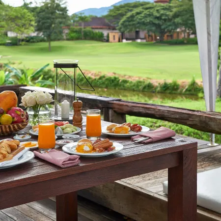 Kirimaya Golf Resort Spa