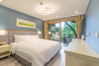 รีสอร์ทแนเชอรัลรีเวอร์เบอร์เรชั่น เซี่ยงไฮ้