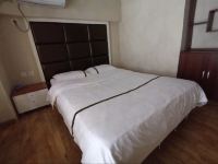锦州忆隆公寓式酒店 - 时尚复式大床房