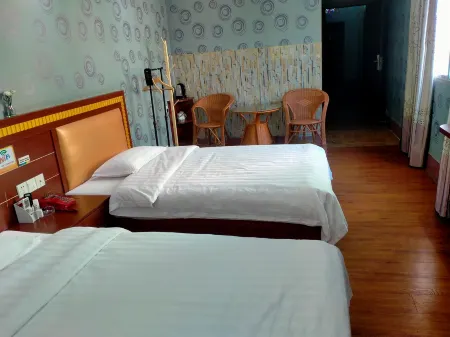 Hua Hong Business Hotel ‌ Отели в г. Шанъю