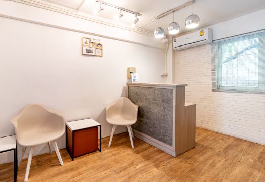 3. 제 레지던스 방..