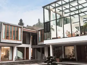 Top 8 Hot Spring Hotels in Dayi
