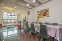 Lusian Hostel Hotels in Nantou