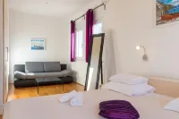 Villa Mermaid - Heated Pool, Sea Views & Beach 120m I Split Riviera - Pet friendly