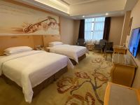 维也纳国际酒店(茂名万达广场店) - 标准助眠双床房