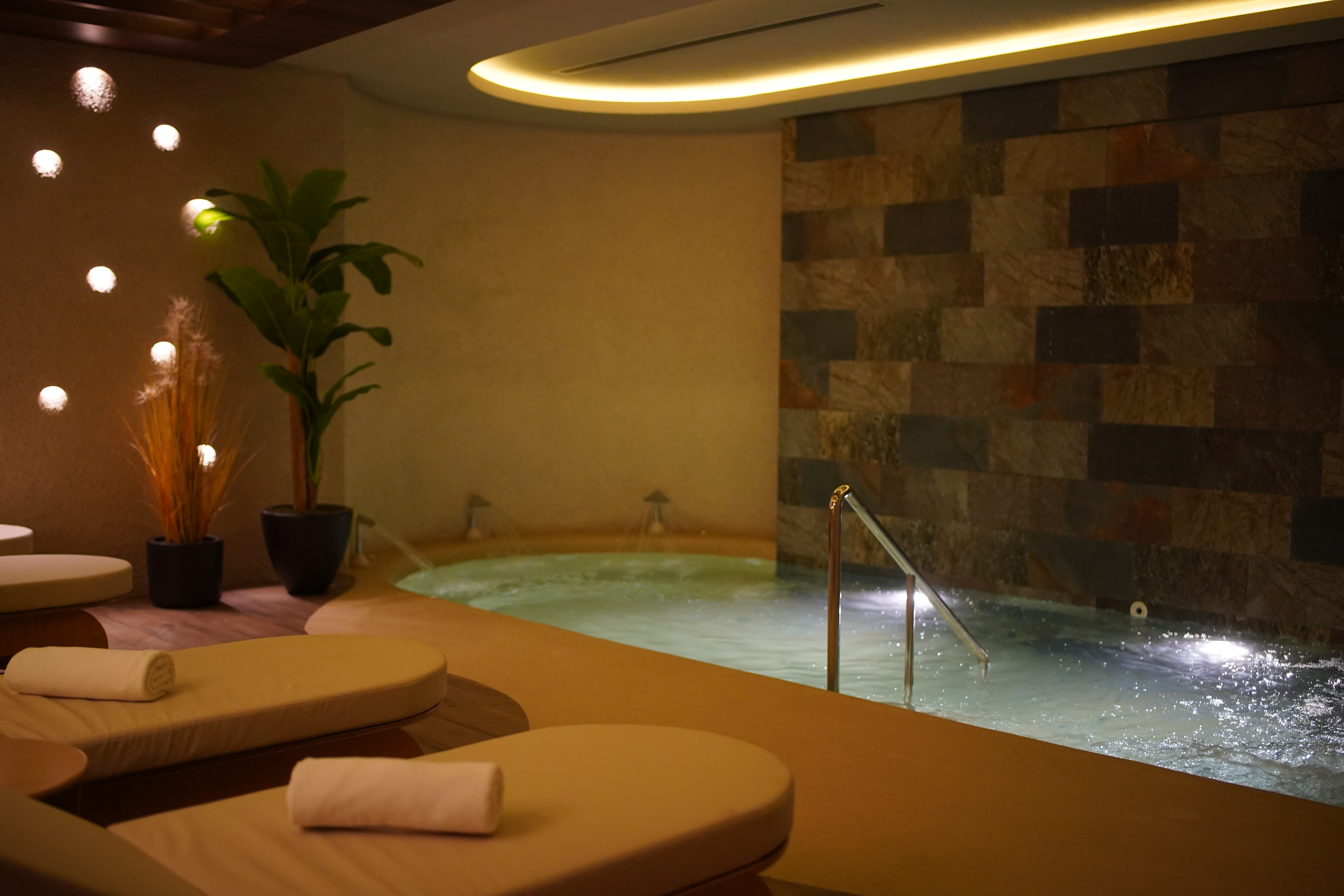 Almira Hotel Thermal Spa & Convention Center