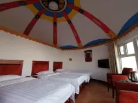 Xilamuren grassland yurt Resort Hotels in Damao Banner