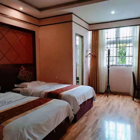 Cangxi Hexi Hotel