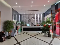 Plato Hotel (Ganzhou Station Branch)