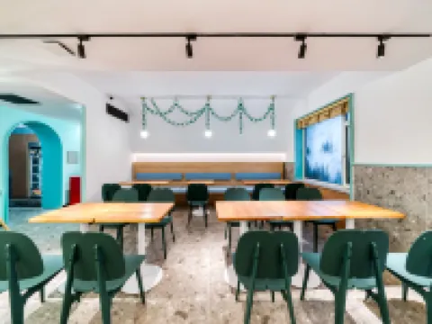 宜客宜家飯店(大連東港商務區港灣廣場地鐵站店) 大連住宿飯店