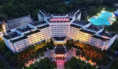 Fangzhong Holiday Hotel Hotels in ShiLong Stadt
