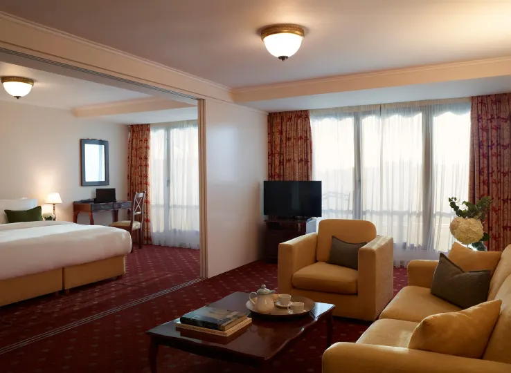 Titania Hotel