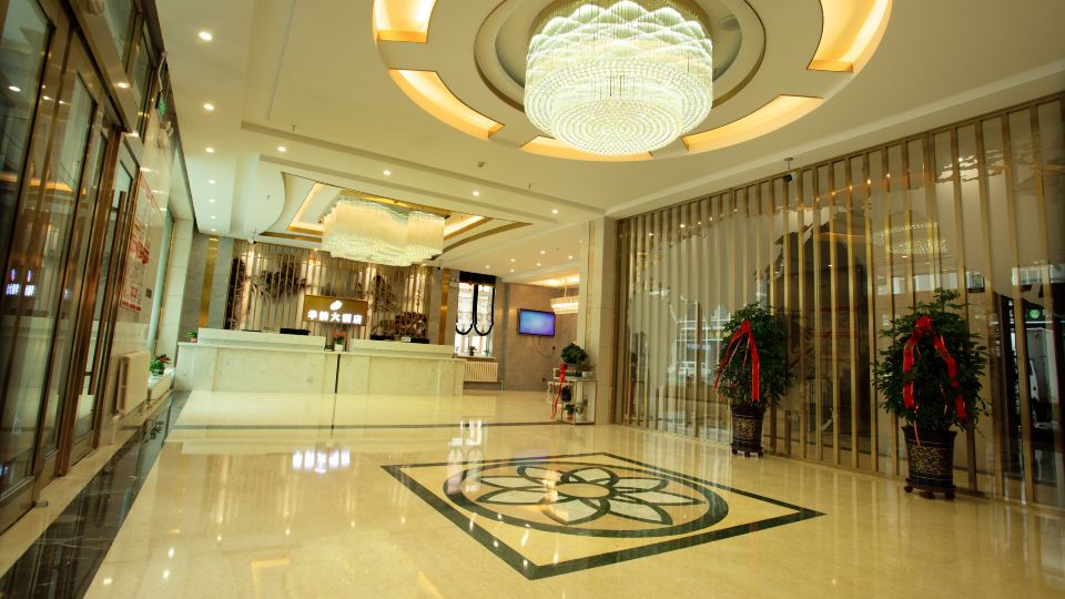 huayun Hotel