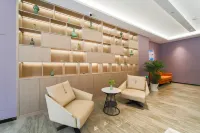 Longshan Zhixing Ronglin Hotel