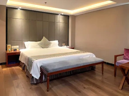 Haihe Business Hotel