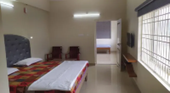 Srinivasa Hotel