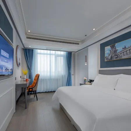 Vienna Classic Hotel (Xianghe Furniture City)