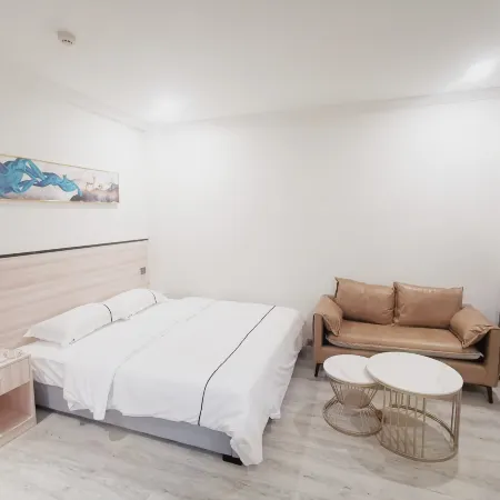 Hongxing Apartment