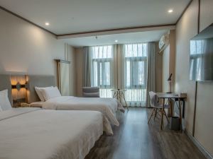 Hanting Hotel (Yuncheng Huaidong Road)