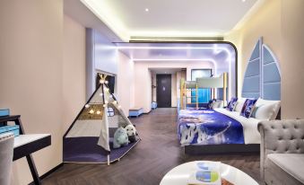 Xana Hotelle (Guilin Yangshuo West Street)