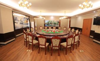 BI SHUI LAN TIAN GRAND HOTEL