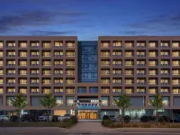 Lavande Hotel Hotels near North China Electric Power University