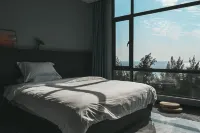 Clouds Seaside Homestay 동핑 펄베이 호텔