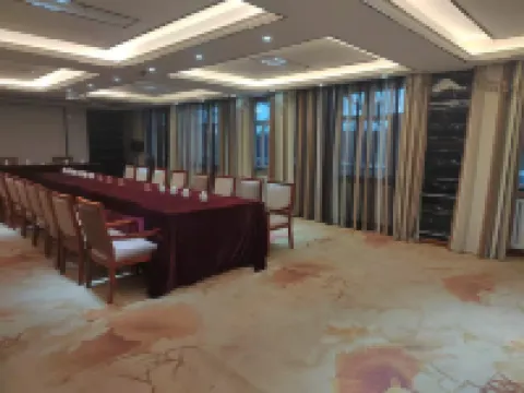DeChang Hotel