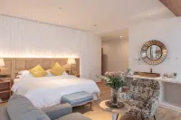 Come Back Inn. Hotels near Chengjiang Gymnasium