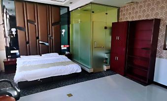 Xihong Business Hotel