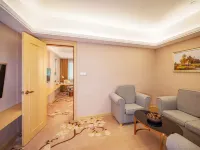 Vienna International Hotel (Shaoguan High Speed Railway Station) - 3-Star