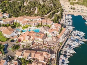 W 사르디니아 - 폴투 콰투