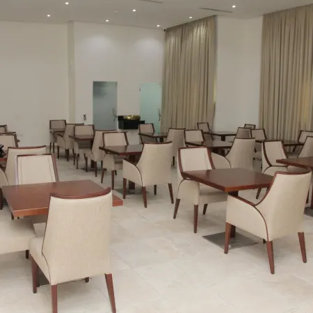 Mega Hilton