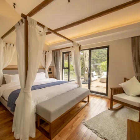 SanShanLi.Rustic Luxury Hotel