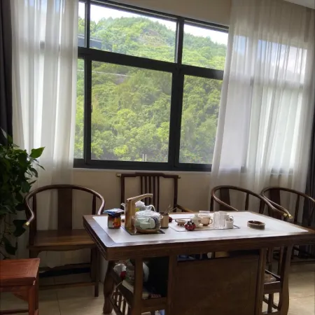 Changyang Youziyuan Homestay