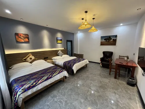 suidingyanjia Hotel a Huocheng