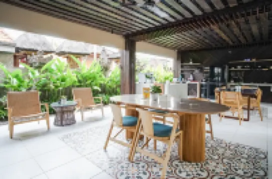 タナガ・コーリビング