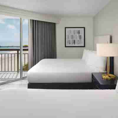 Embassy Suites by Hilton Myrtle Beach Oceanfront Resort Rooms