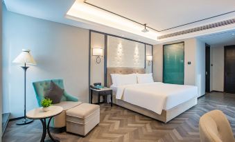 The Xinyu Hotel